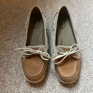 Sperry Women’s Boat Shoes Size 8